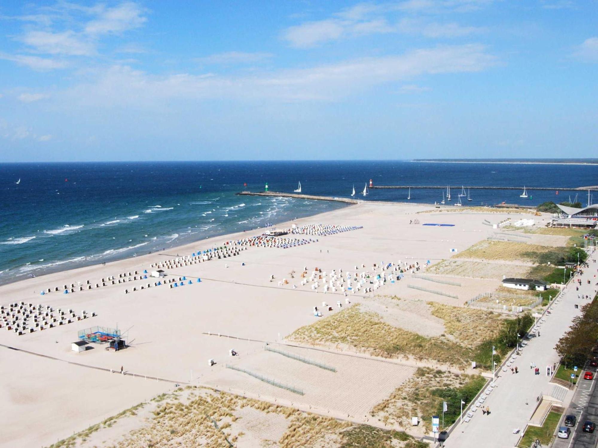 Ferienwohnung Warnemuende Am Kurpark Rostock Esterno foto