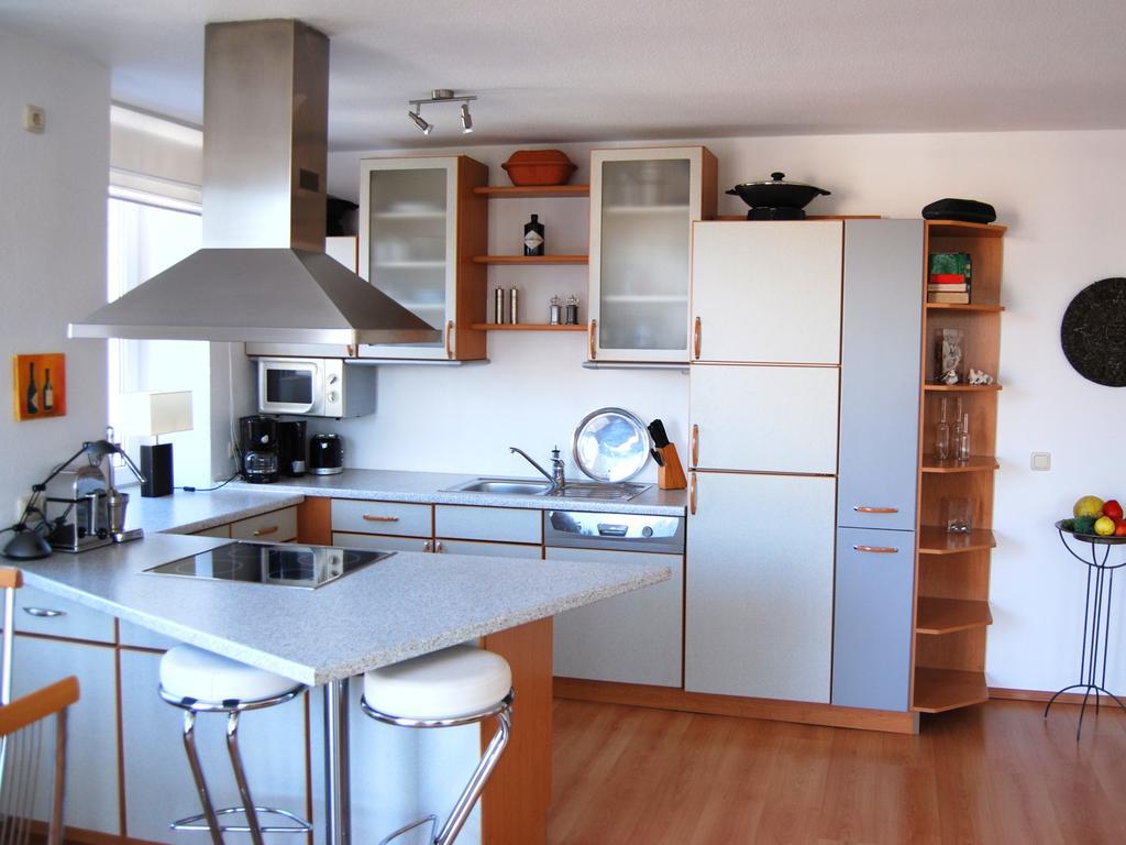 Ferienwohnung Warnemuende Am Kurpark Rostock Camera foto