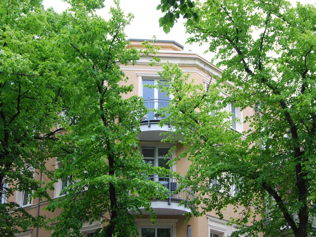 Ferienwohnung Warnemuende Am Kurpark Rostock Camera foto